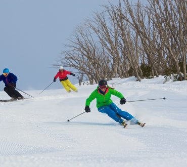 Ski falls creek schools groups victoria